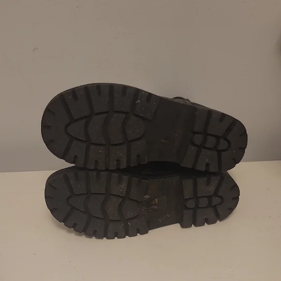 Soda Black Floral Ankle Boots - Picture 9 of 9